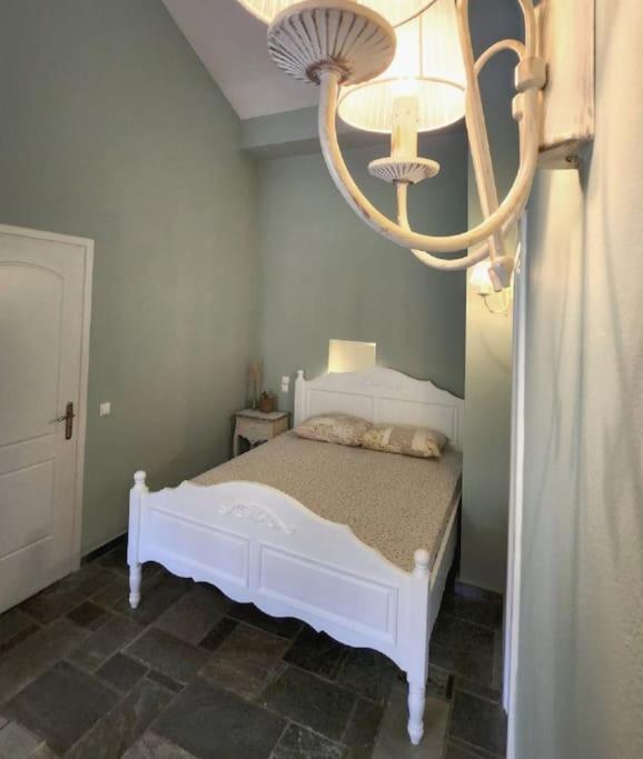 Stellinas Pretty House *